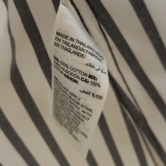 Chico's 3/4 sleeve striped button down blouse NWOT - Picture 5 of 6